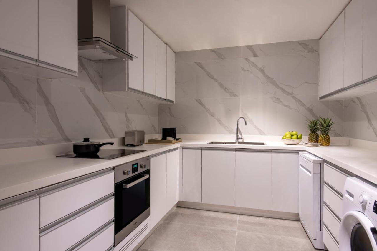 Steigenberger Residence Doha Exteriör bild A modern kitchen